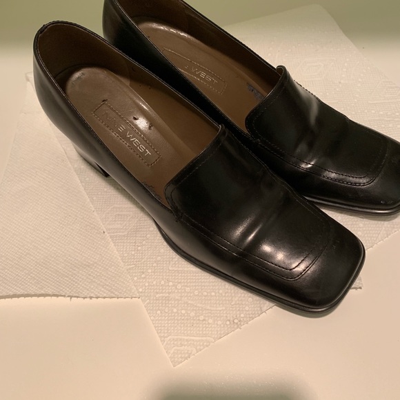 Nine West shoes - Picture 3 of 6